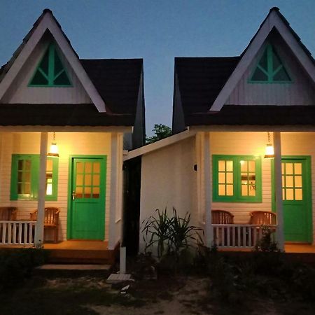 Balakosa Gili Meno Bungalow Exterior foto